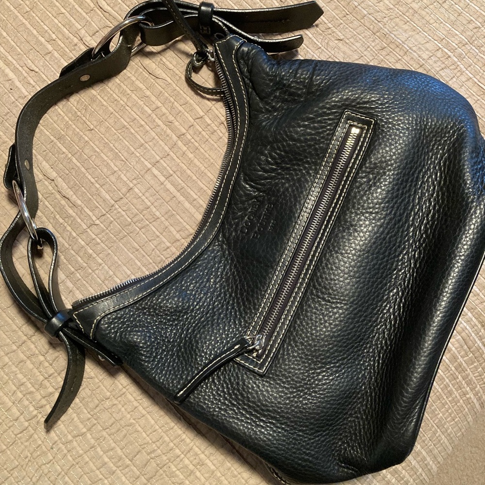 Dooney & Bourke black leather shoulder bag